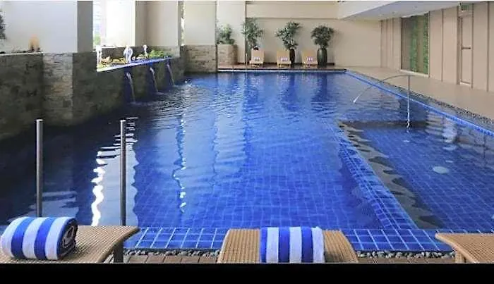 One Bedroom With Netflix At Greenbelt Makati
